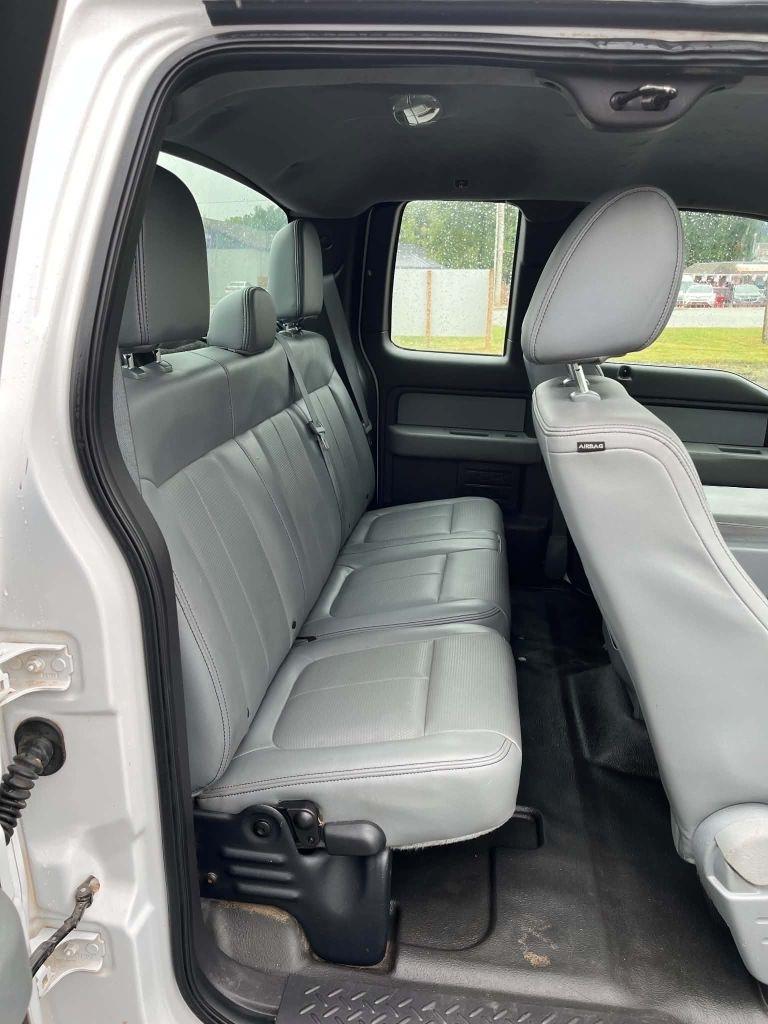 Ford F-150 XL SuperCab 8-ft. Bed 4WD 2014