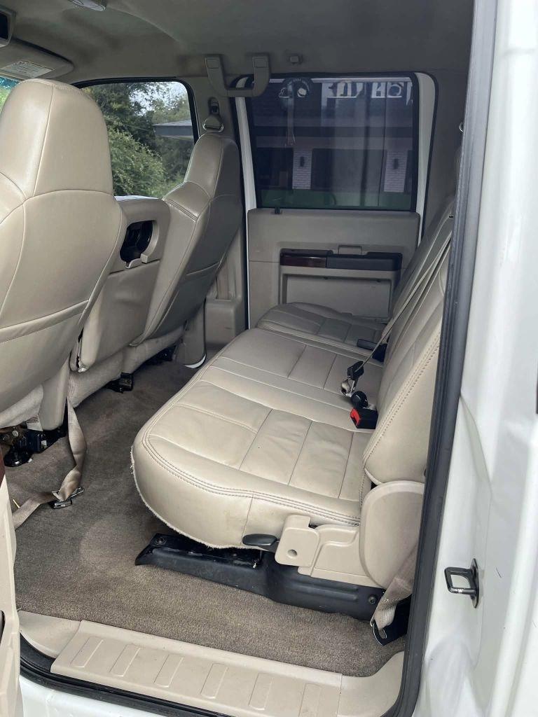 Ford F-250 SD Cabela Crew Cab 4WD 2010