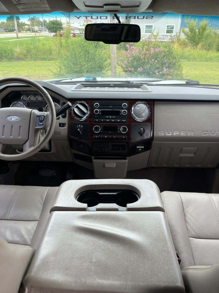 Ford F-250 SD Cabela Crew Cab 4WD 2010