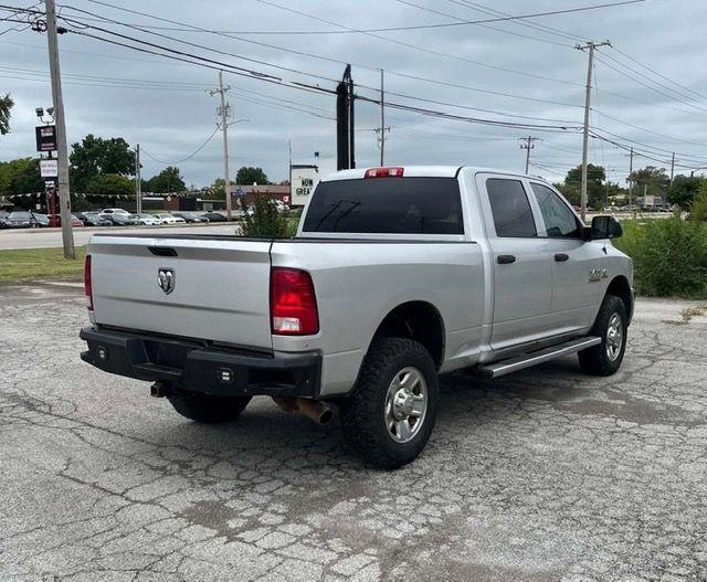 RAM 2500 Tradesman Crew Cab SWB 4WD 2015