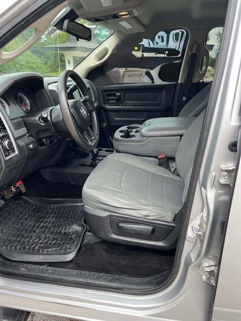 RAM 2500 Tradesman Crew Cab SWB 4WD 2015