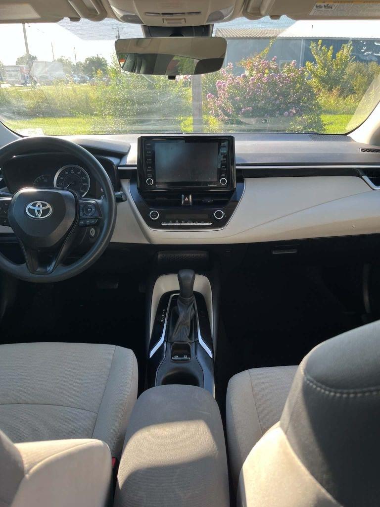 Toyota Corolla LE 2022