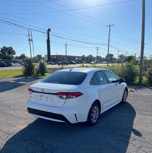 Toyota Corolla LE 2022
