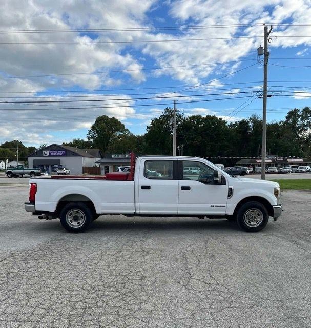 Ford F-350 SD King Ranch Crew Cab 2WD 2018