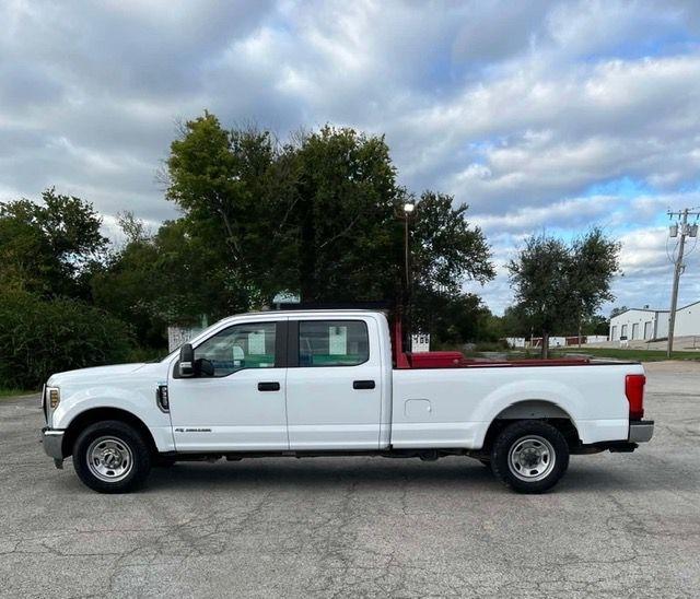 Ford F-350 SD King Ranch Crew Cab 2WD 2018