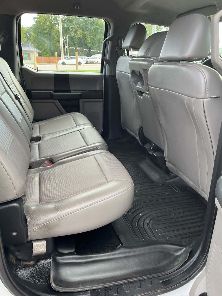 Ford F-350 SD King Ranch Crew Cab 2WD 2018