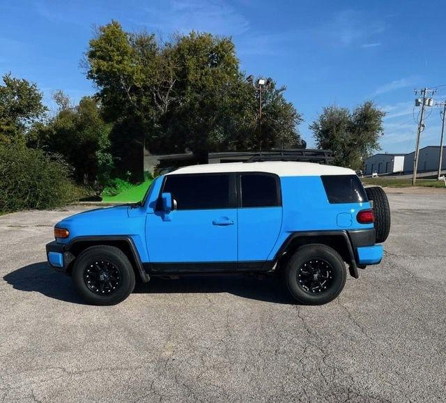 Toyota FJ Cruiser 2WD 2007