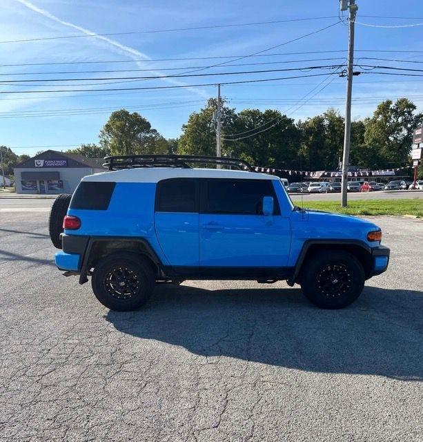 Toyota FJ Cruiser 2WD 2007