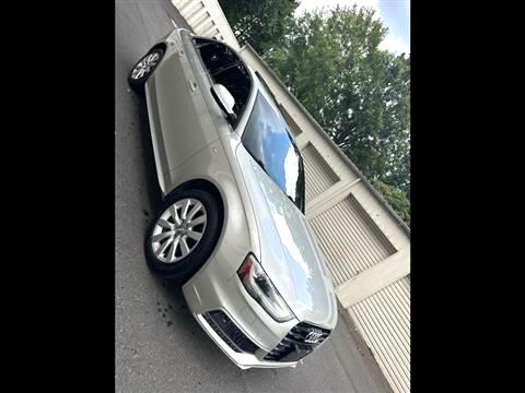 2015 Audi A4 2.0T Sedan quattro Tiptronic
