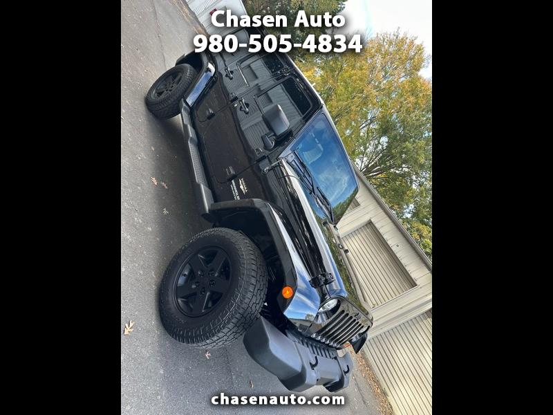 2013 Jeep Wrangler Unlimited Sahara 4WD