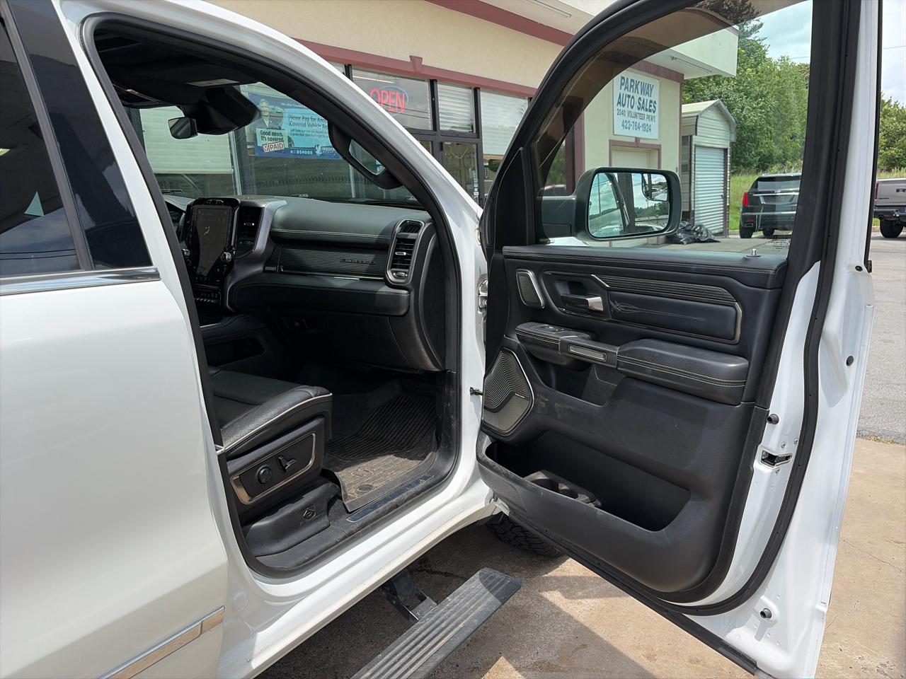 RAM 1500 Limited Crew Cab LWB 4WD 2019