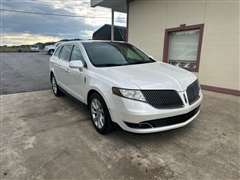2014 Lincoln MKT  2014 Lincoln MKT