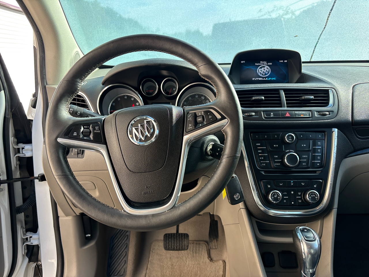 Buick Encore Leather FWD 2016 Buick Encore Leather FWD 2016