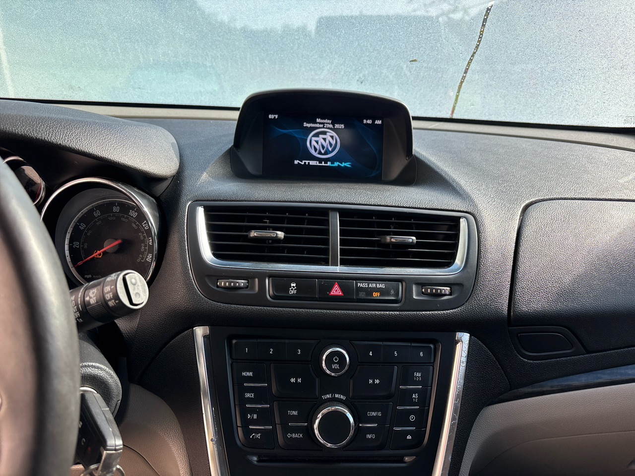 Buick Encore Leather FWD 2016 Buick Encore Leather FWD 2016