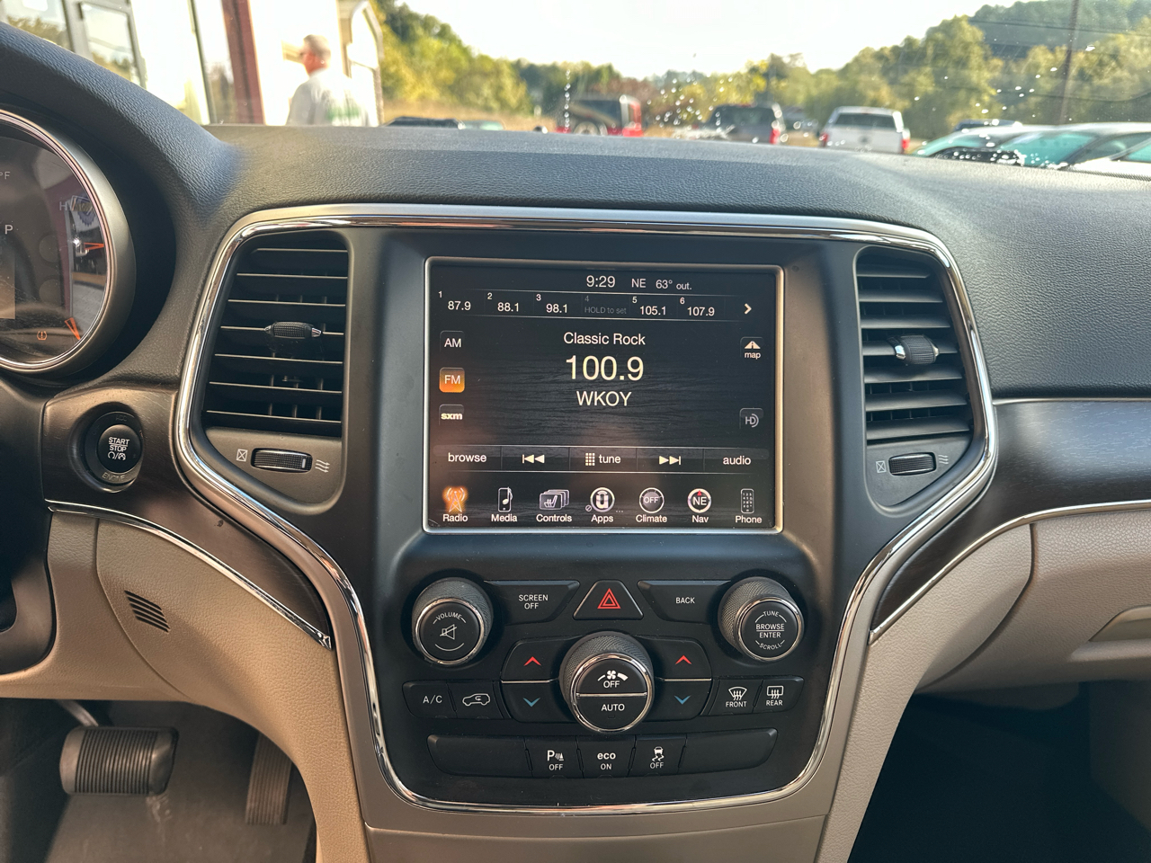 Jeep Grand Cherokee Limited 4WD 2015 Jeep Grand Cherokee Limited 4WD 2015