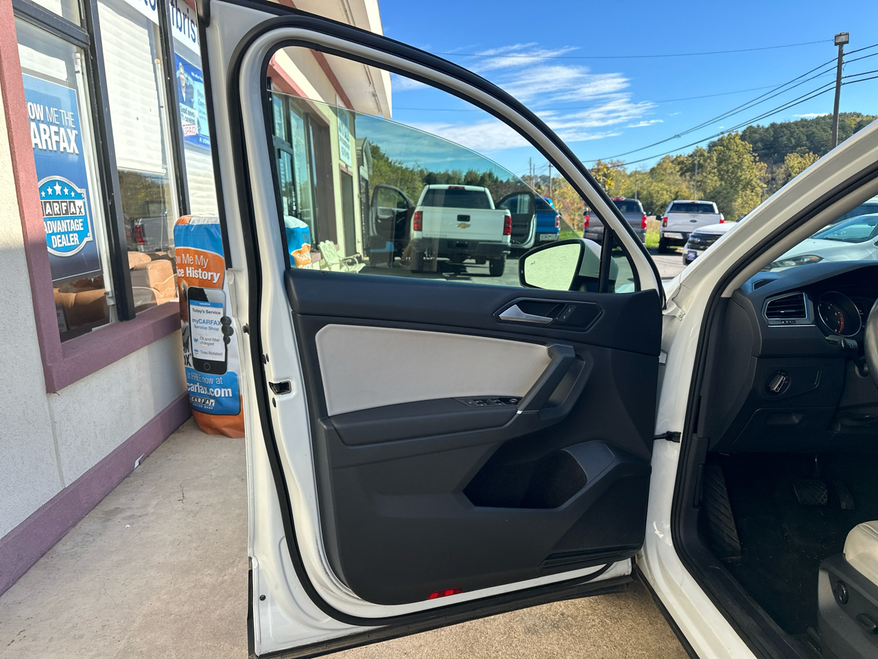 Volkswagen Tiguan SE 4Motion AWD 2018 Volkswagen Tiguan SE 4Motion AWD 2018