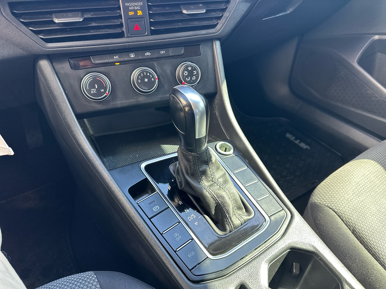 Volkswagen Jetta 1.4T S 8A 2019 Volkswagen Jetta 1.4T S 8A 2019