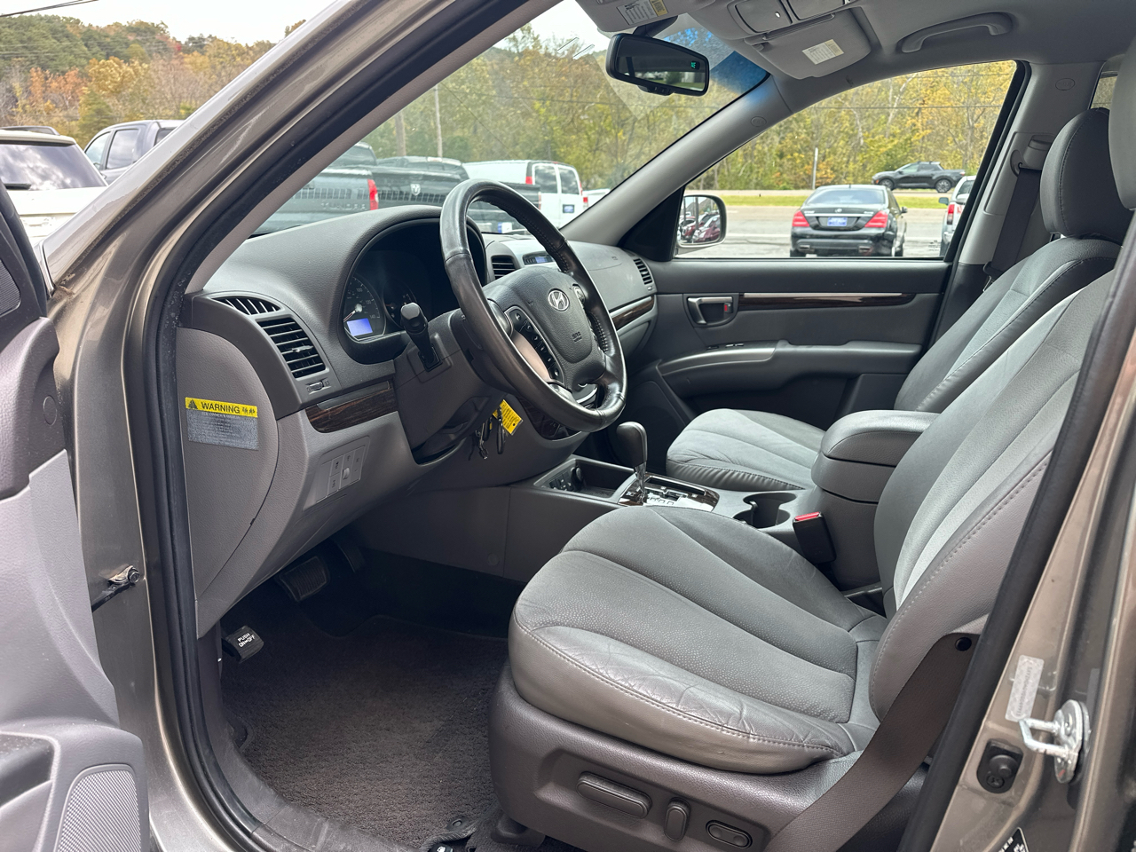 Hyundai Santa Fe SE 3.5 4WD 2011 Hyundai Santa Fe SE 3.5 4WD 2011