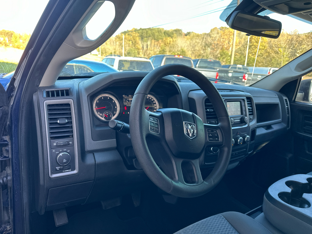 RAM 1500 Tradesman/Express Crew Cab SWB 2WD 2014 RAM 1500 Tradesman/Express Crew Cab SWB 2WD 2014