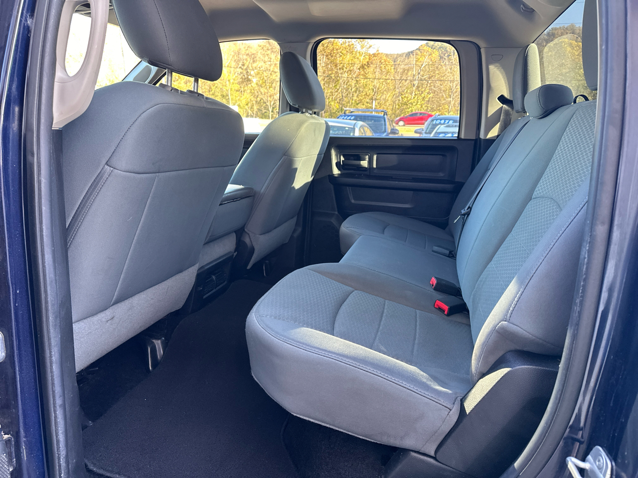RAM 1500 Tradesman/Express Crew Cab SWB 2WD 2014 RAM 1500 Tradesman/Express Crew Cab SWB 2WD 2014