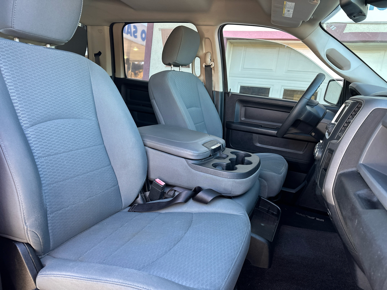 RAM 1500 Tradesman/Express Crew Cab SWB 2WD 2014 RAM 1500 Tradesman/Express Crew Cab SWB 2WD 2014