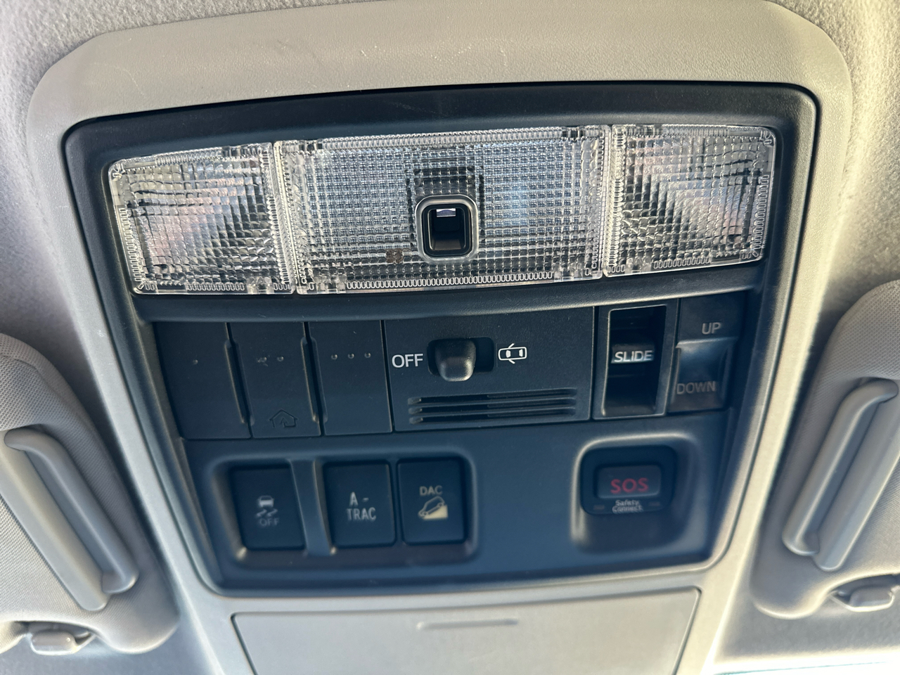 Toyota 4Runner SR5 4WD 2010 Toyota 4Runner SR5 4WD 2010