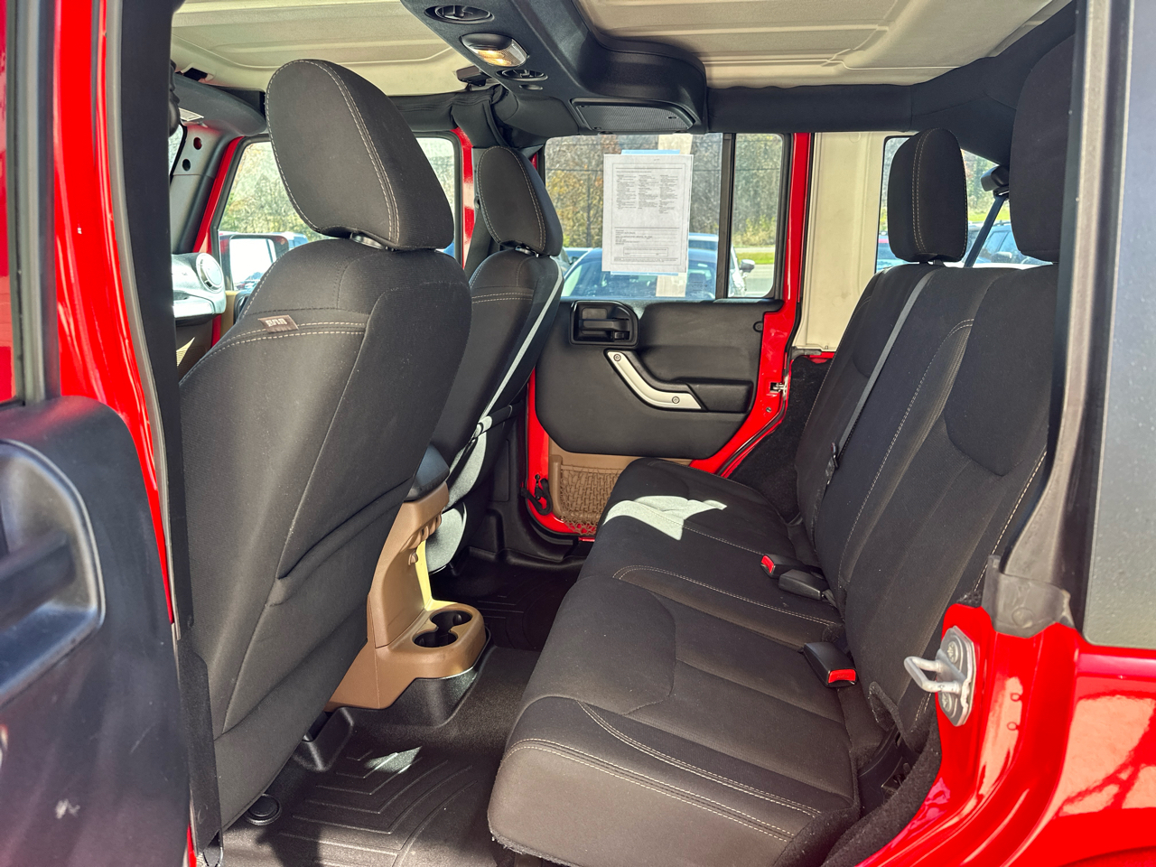 Jeep Wrangler Unlimited Sahara 4WD 2016