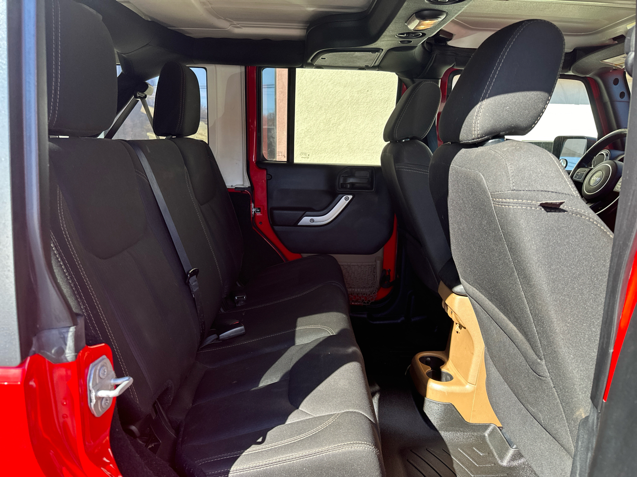 Jeep Wrangler Unlimited Sahara 4WD 2016