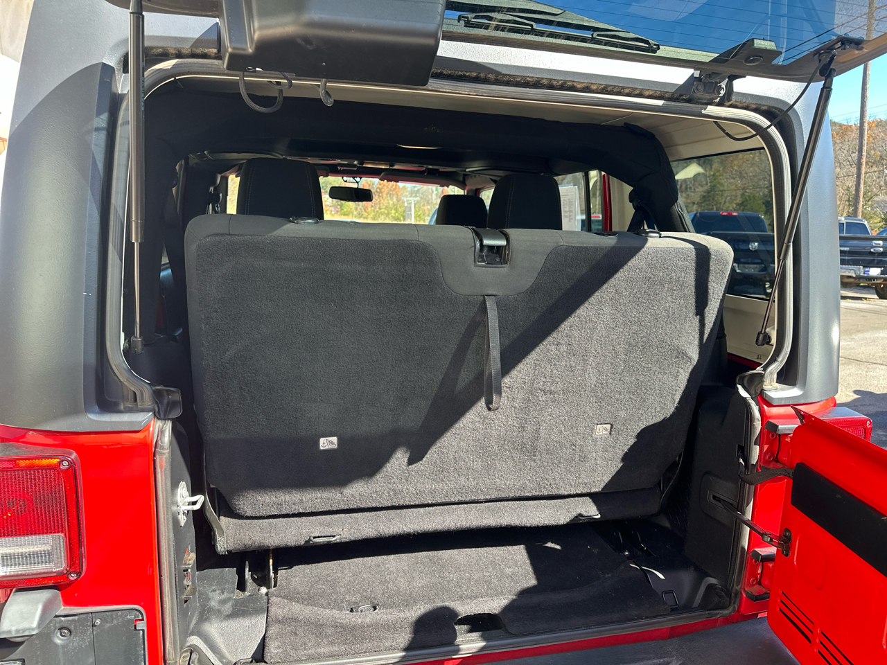 Jeep Wrangler Unlimited Sahara 4WD 2016