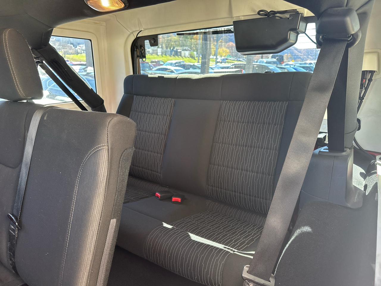 Jeep Wrangler Unlimited Sahara 4WD 2016