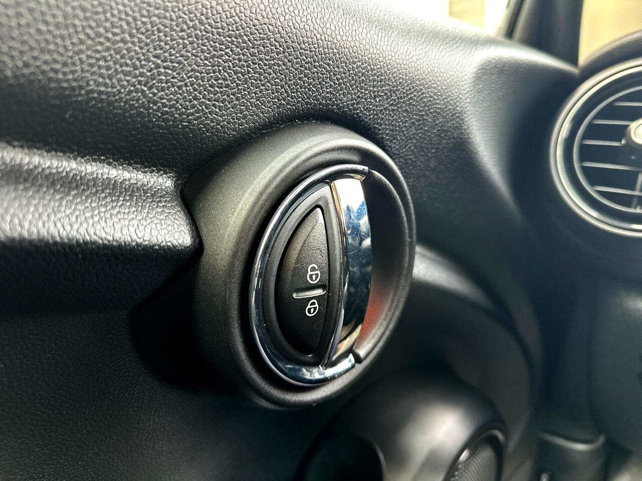 MINI Cooper 3-Door 2016