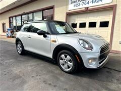 2016 MINI Cooper 