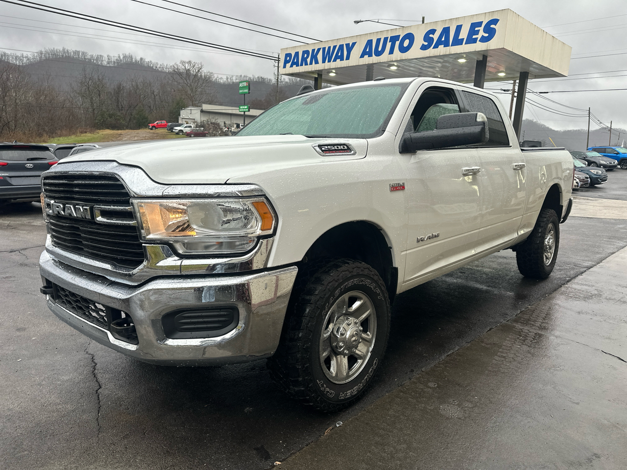 RAM 2500 Tradesman Crew Cab SWB 4WD 2019