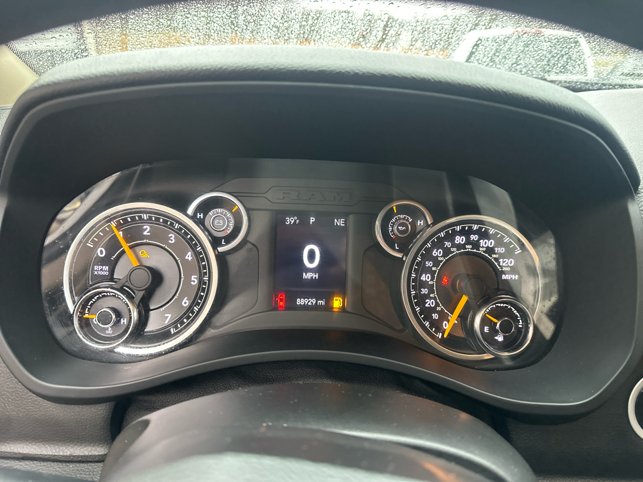 RAM 2500 Tradesman Crew Cab SWB 4WD 2019