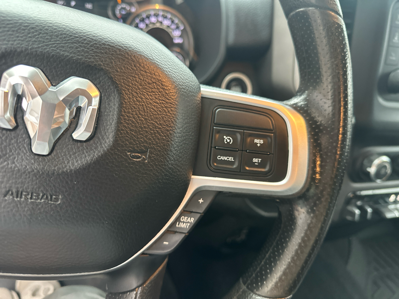 RAM 2500 Tradesman Crew Cab SWB 4WD 2019