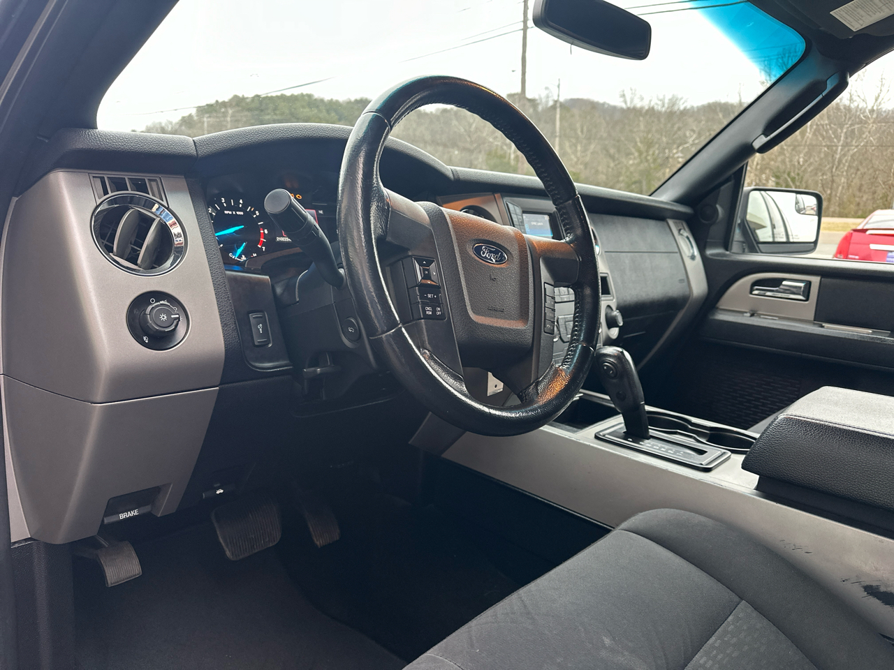 Ford Expedition XLT 4WD 2017