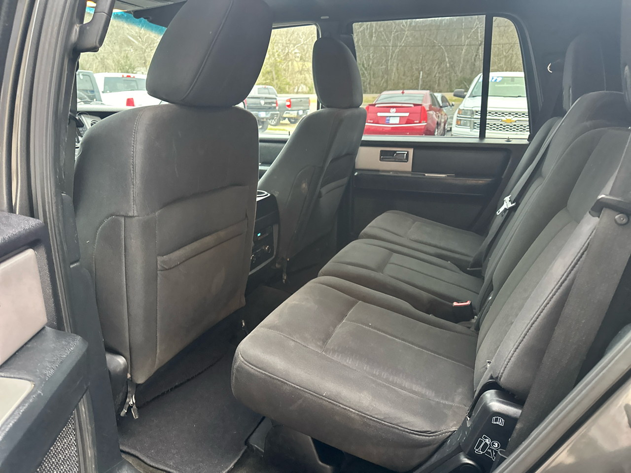 Ford Expedition XLT 4WD 2017