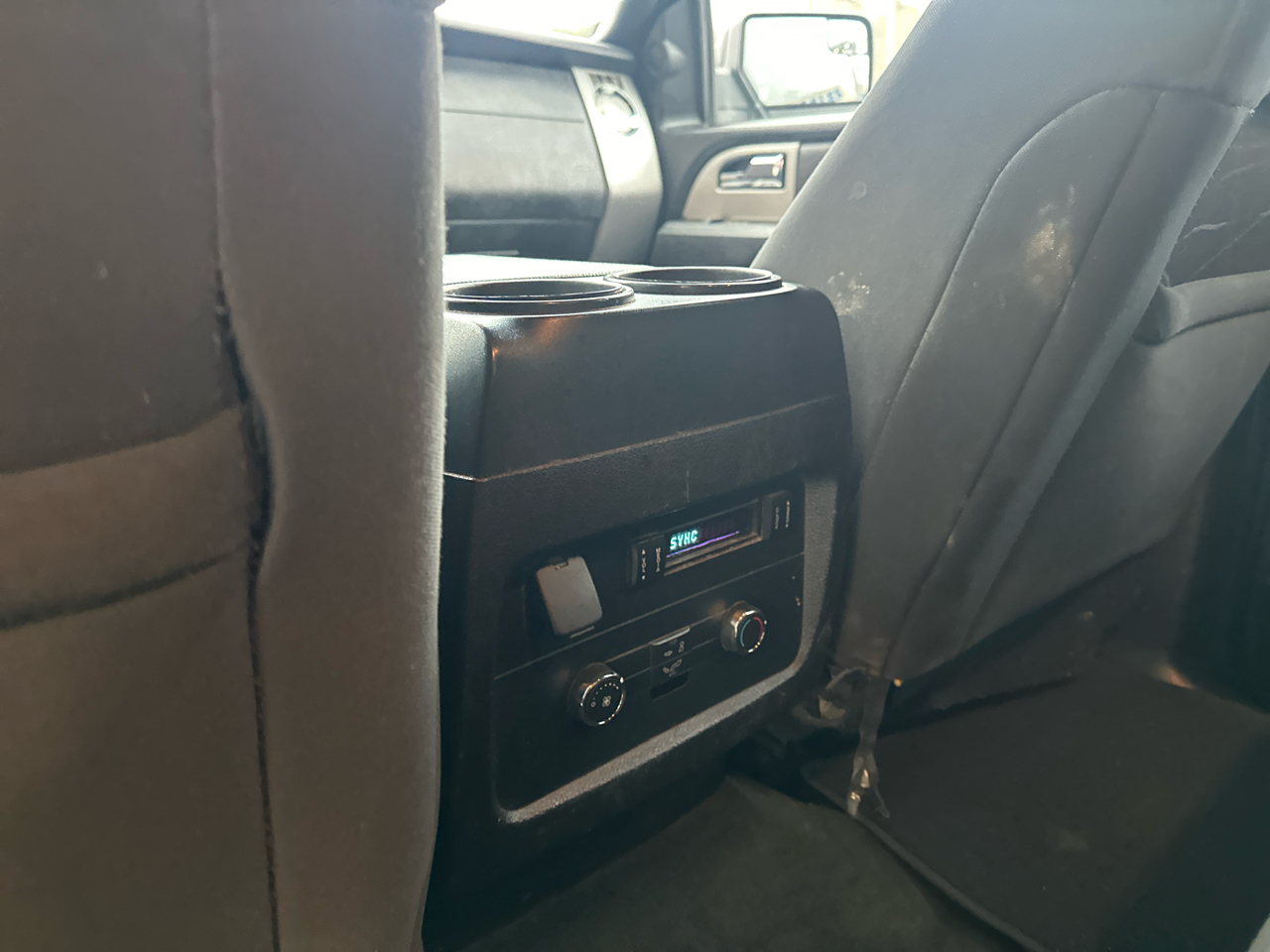 Ford Expedition XLT 4WD 2017