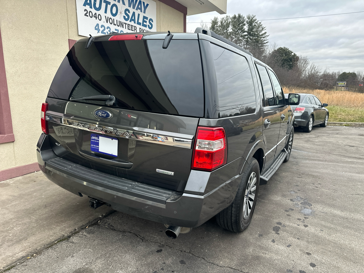 Ford Expedition XLT 4WD 2017