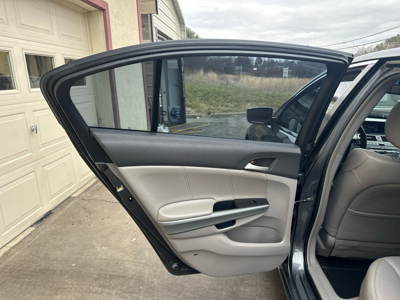 Honda Accord EX-L Sedan AT 2009