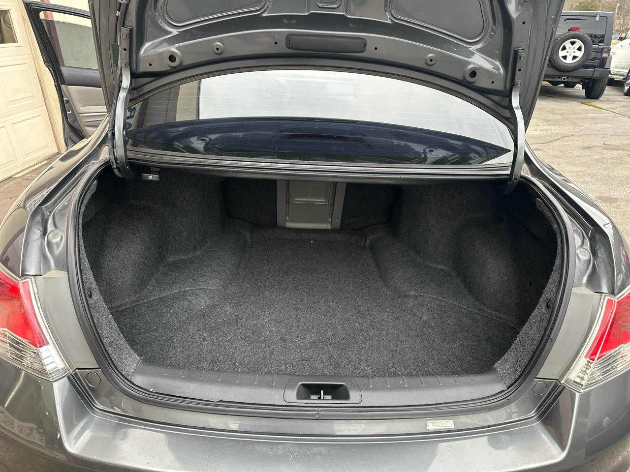 Honda Accord EX-L Sedan AT 2009