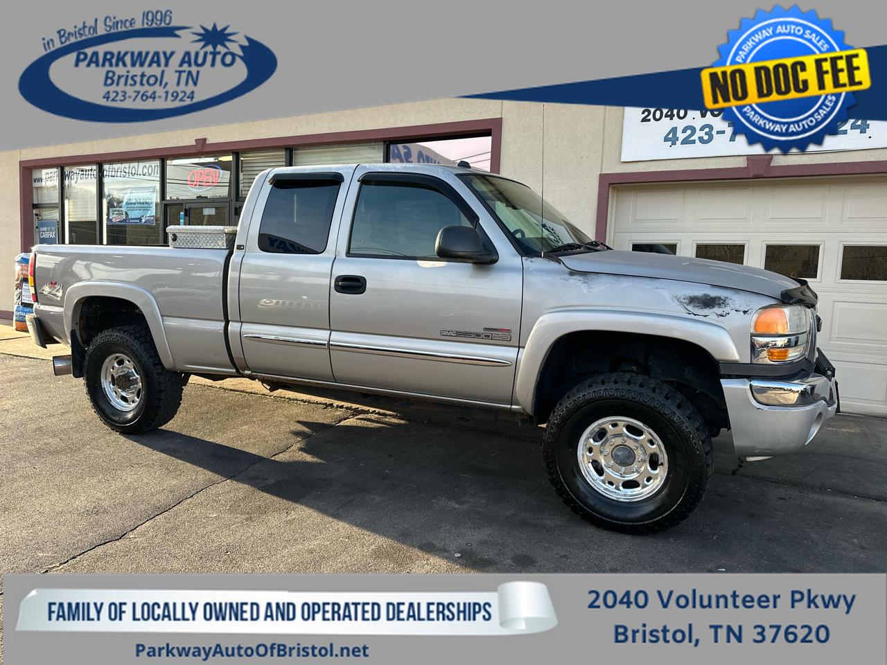 2005 GMC Sierra 2500HD SLE's photo