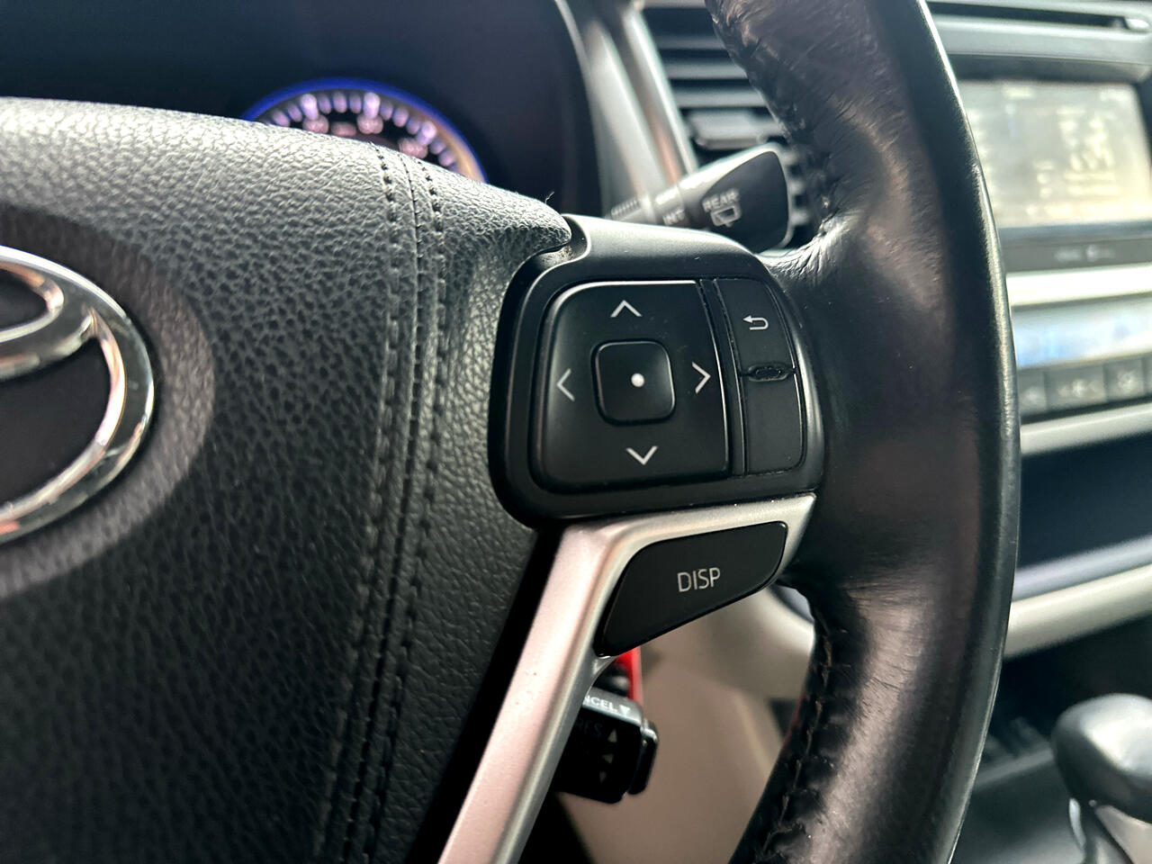 Toyota Highlander LE AWD V6 2015