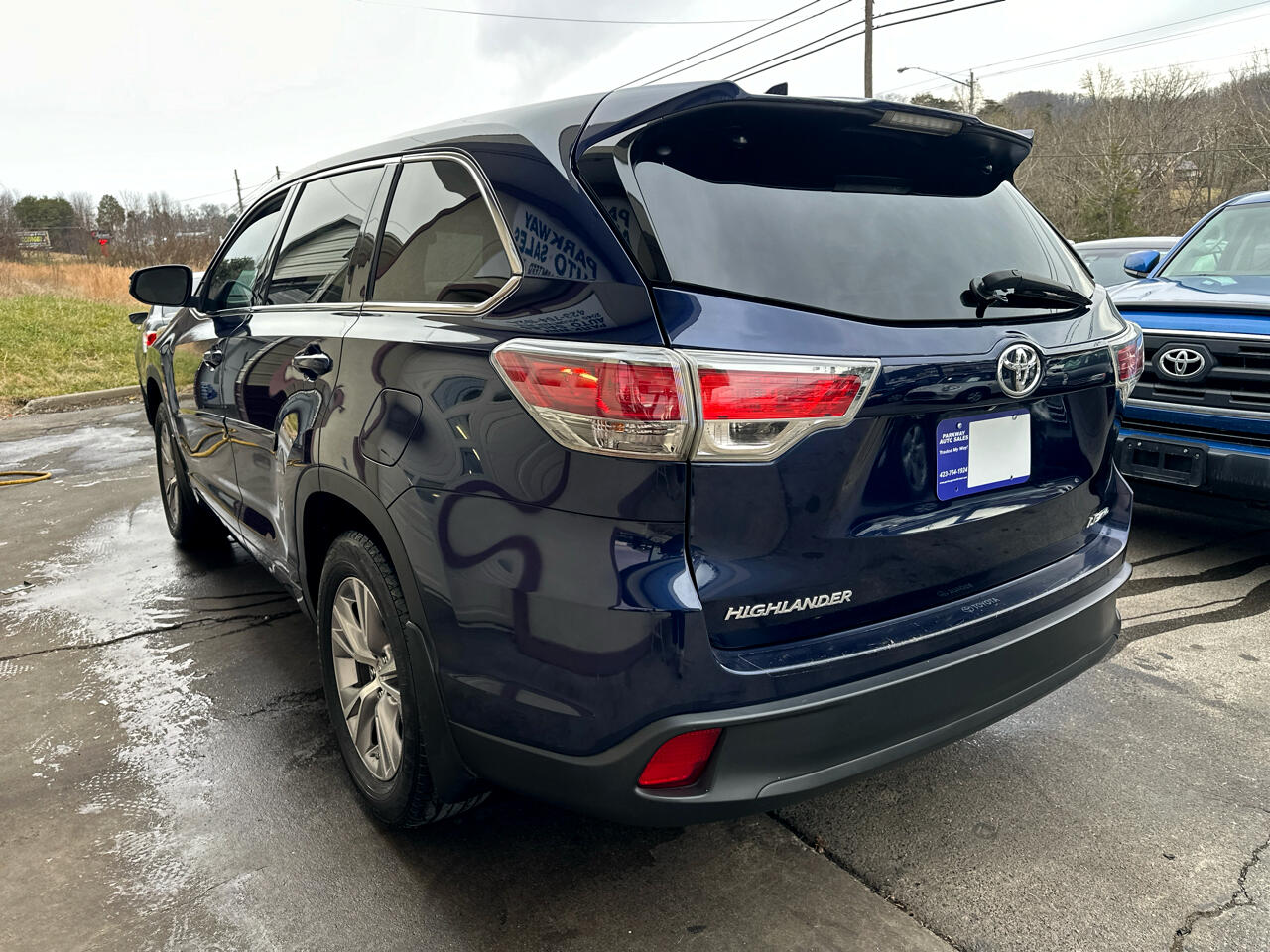 Toyota Highlander LE AWD V6 2015