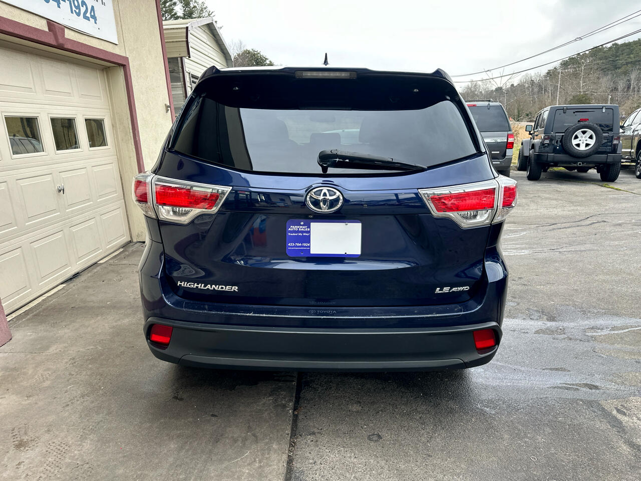 Toyota Highlander LE AWD V6 2015