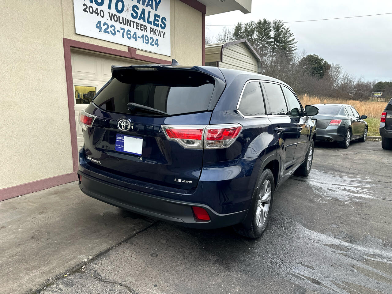 Toyota Highlander LE AWD V6 2015