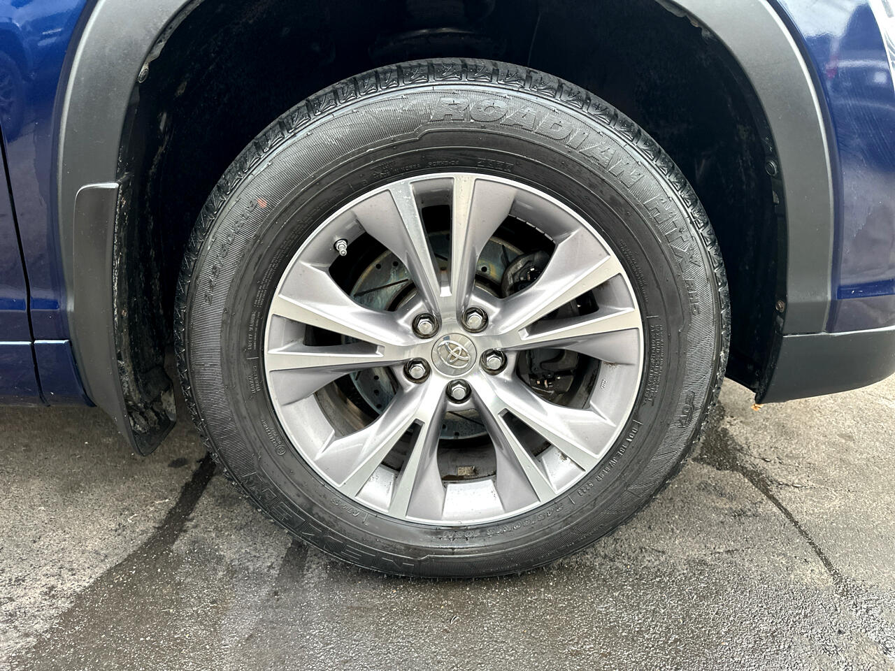 Toyota Highlander LE AWD V6 2015