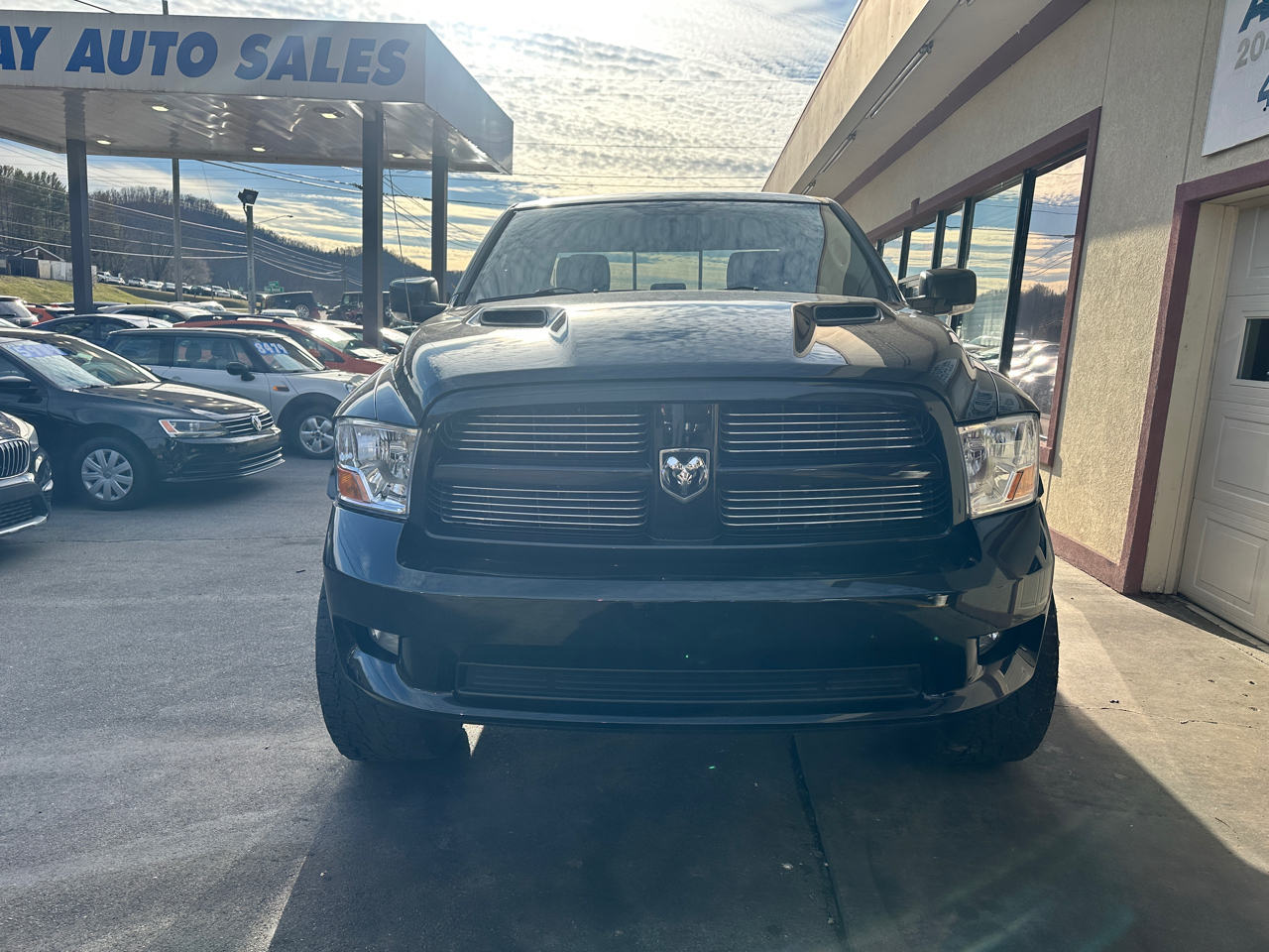 Dodge 1500 SLT Quad Cab 4WD 2011