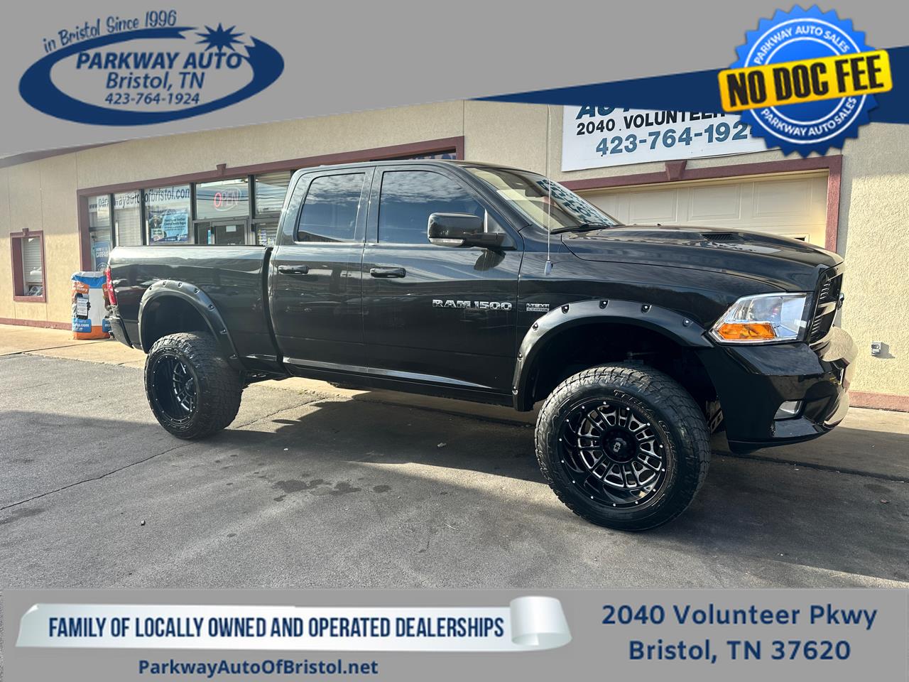 Dodge 1500 SLT Quad Cab 4WD 2011