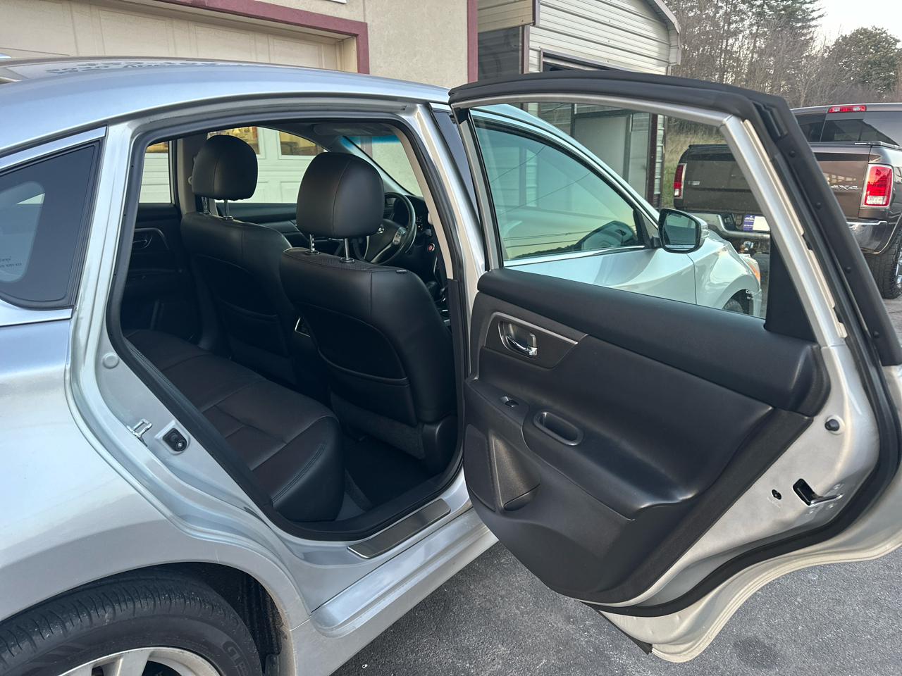 Nissan Altima 3.5 SV 2015